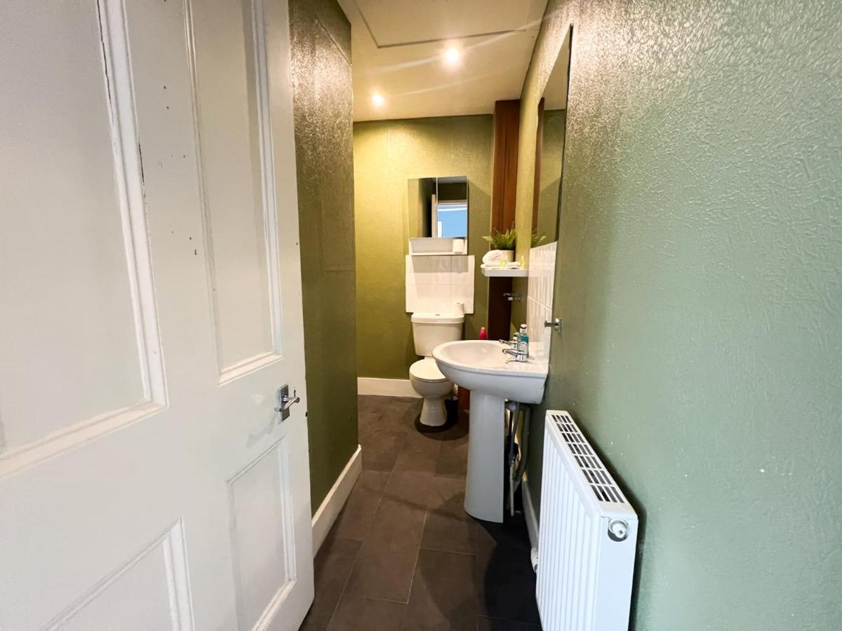 Cozy Studio Apartment Of Glasgows West End Luaran gambar
